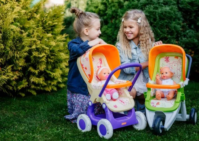 Teoria umysłu i logiczne myślenie – jak wybrać prezent dla dziecka, który rozwija, a nie tylko zajmuje